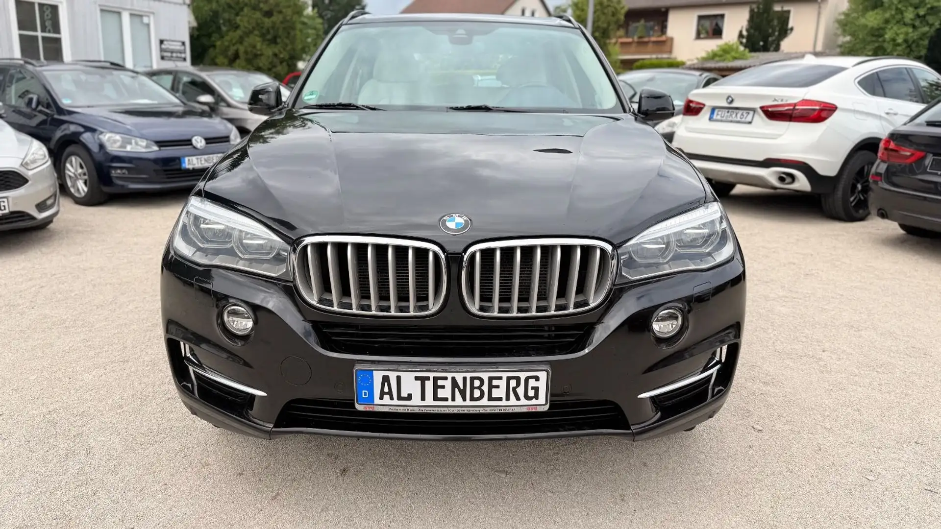 BMW X5 Baureihe X5 xDrive Schwarz - 2