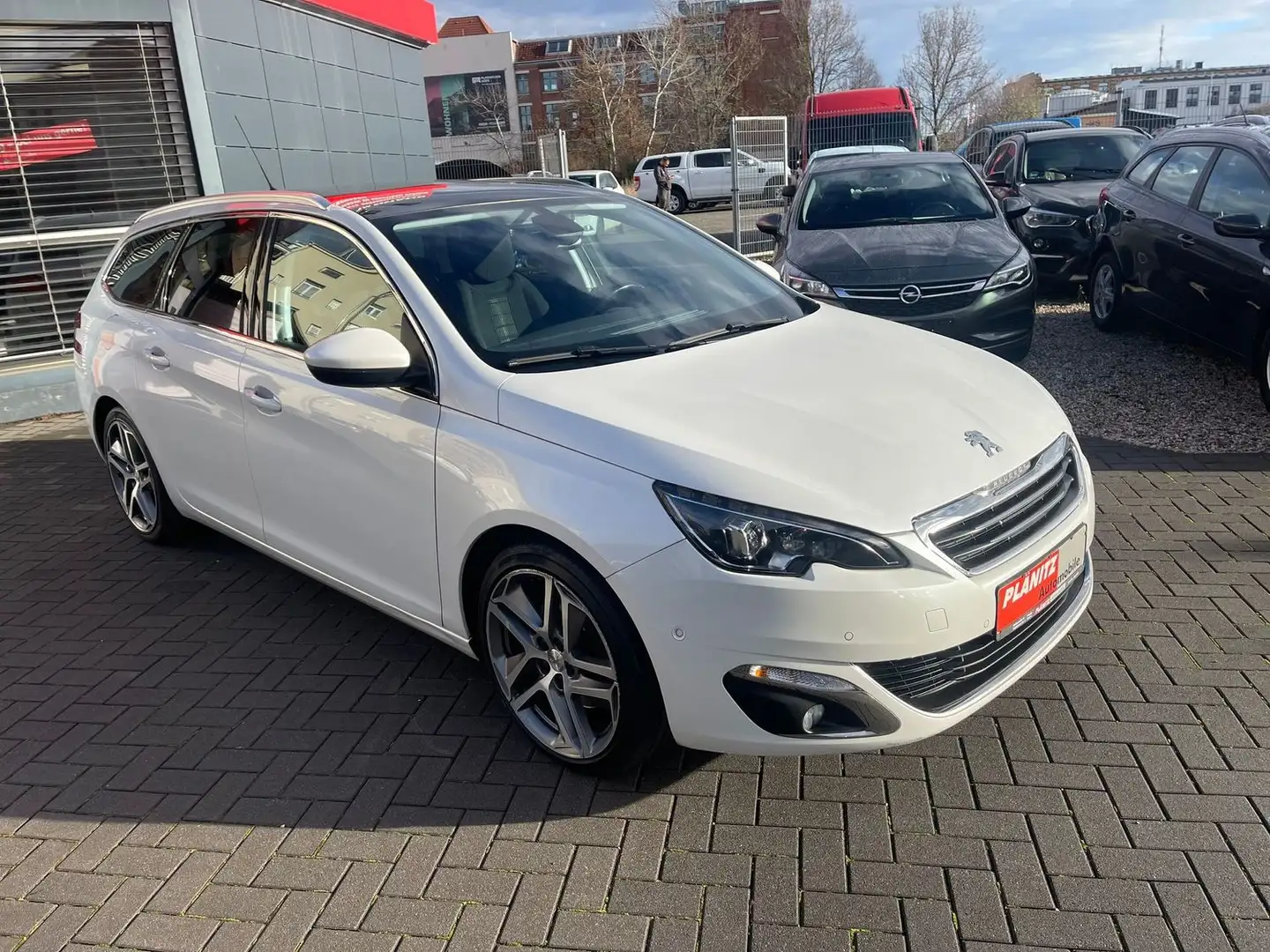 Peugeot 308 Allure 2.0d 150 PS/Panoramadach/Automatik/... Weiß - 1