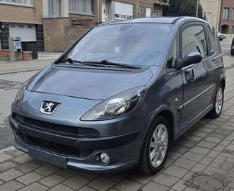 1.6i Sporty 2Tronic