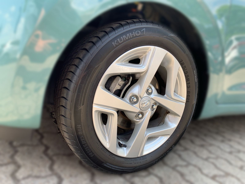Hyundai i10 1.0 Edition 30 1 Hand 8xbereift — photo 9
