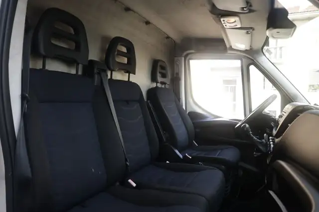 Iveco Daily view 2