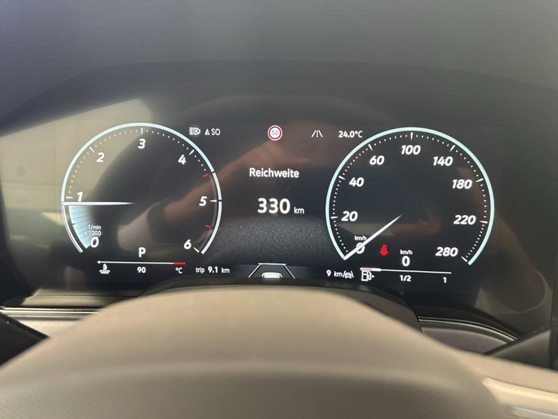 Volkswagen Touareg Final Edition R-Line 3.0 TDI V6 Automatik 4Motion — photo 9