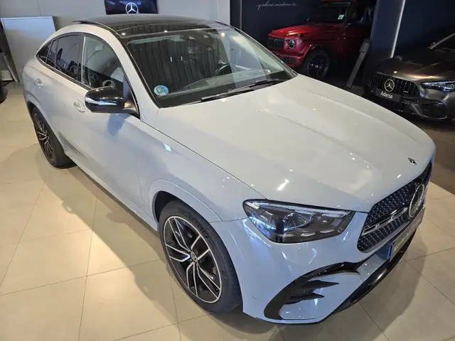 Mercedes-Benz Gle view 12