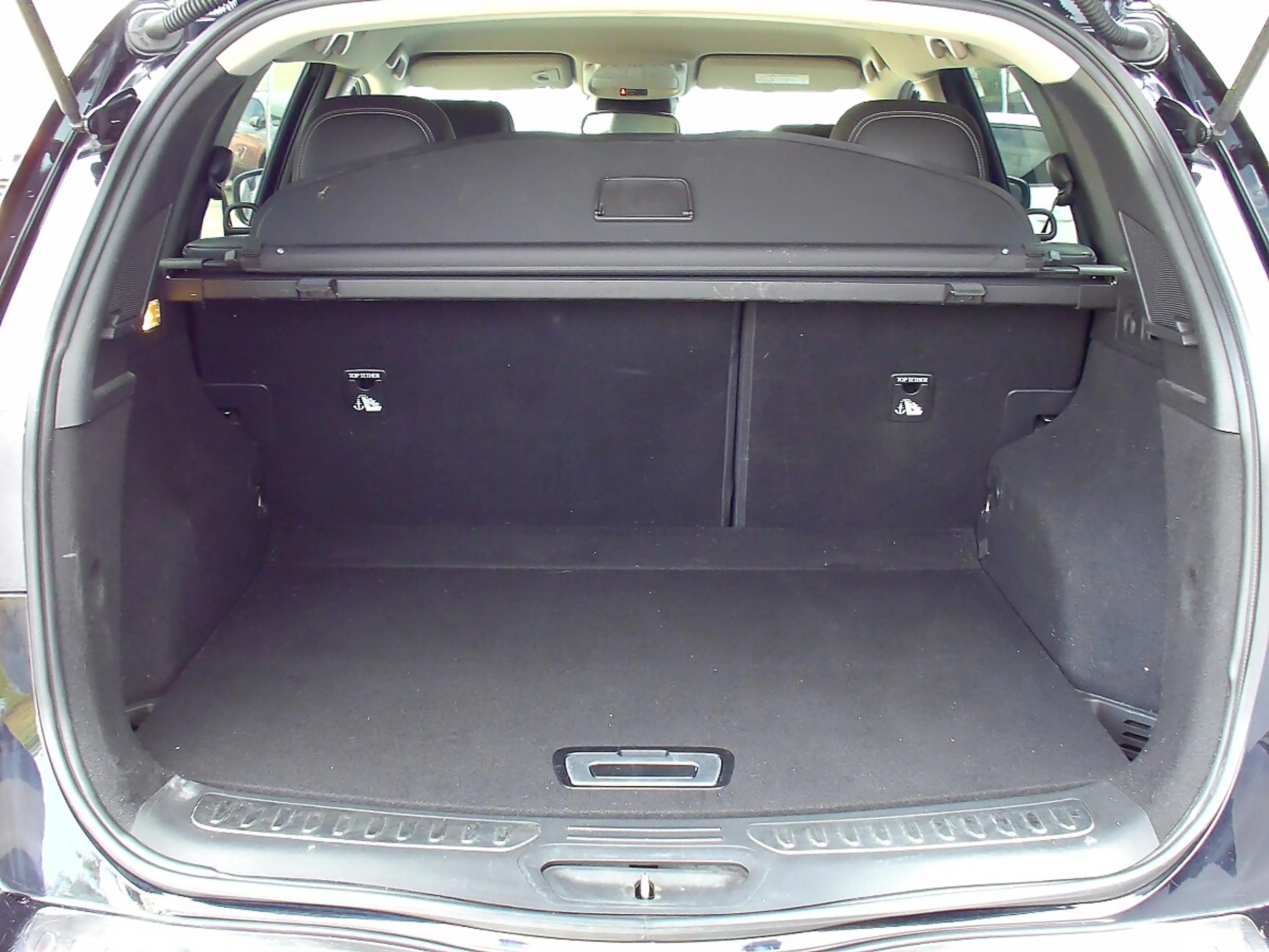 Renault Koleos dCi 175 4WD — photo 12