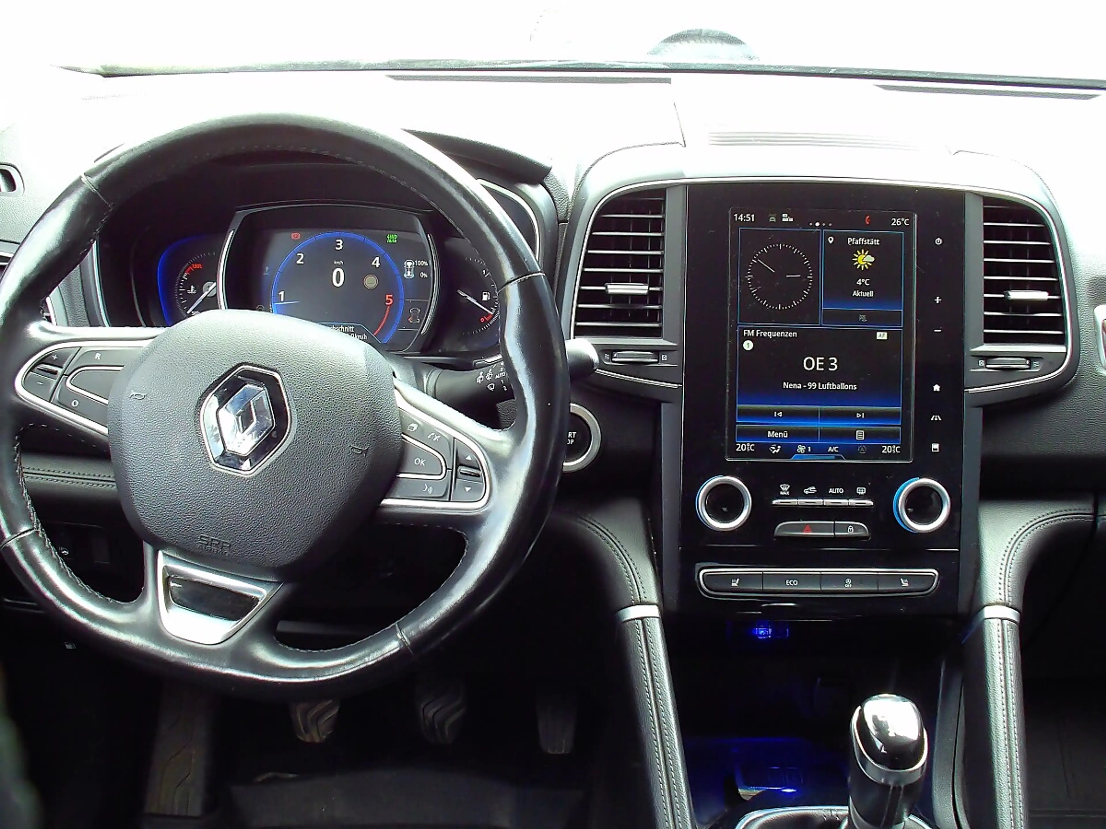 Renault Koleos dCi 175 4WD — photo 11
