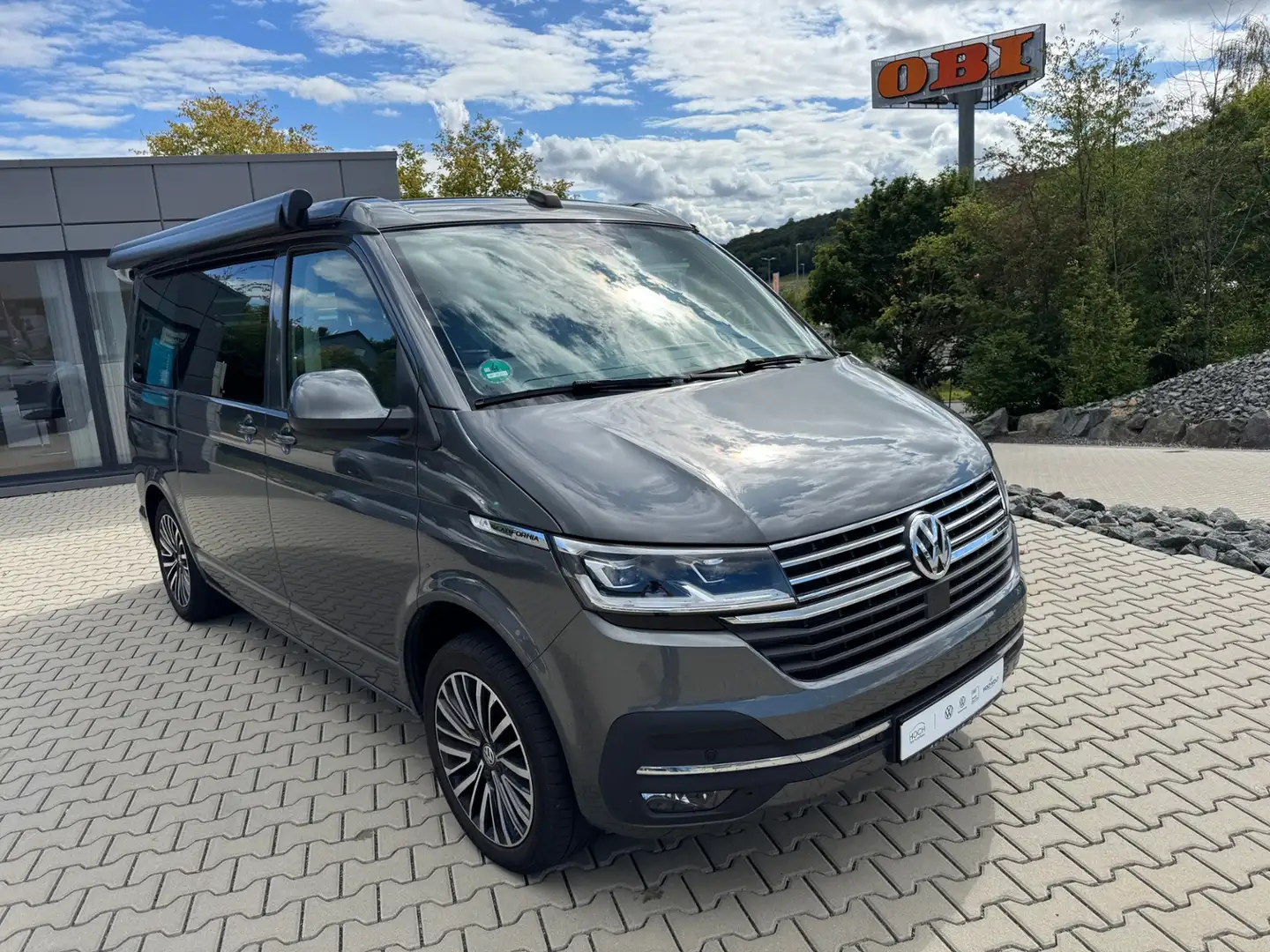 Volkswagen T6.1 California T6.1 2.0 TDI California Ocean 4 Liegeplätze+AHK Grau - 2
