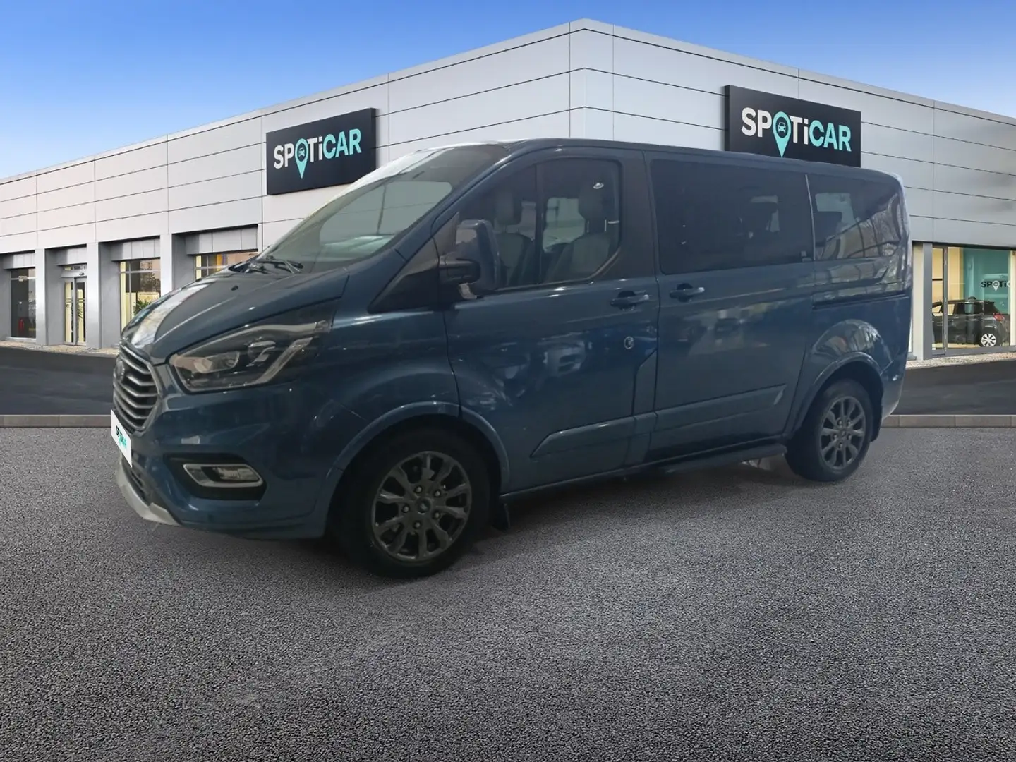 Ford Tourneo Custom 2.0 EcoBlue Titanium X Aut. 170 - 2