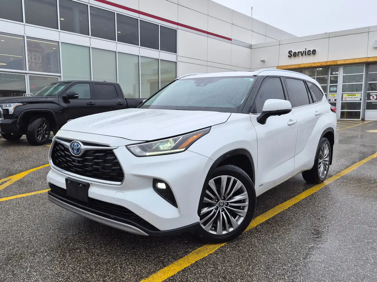 Toyota Highlander снимка Toyota Highlander