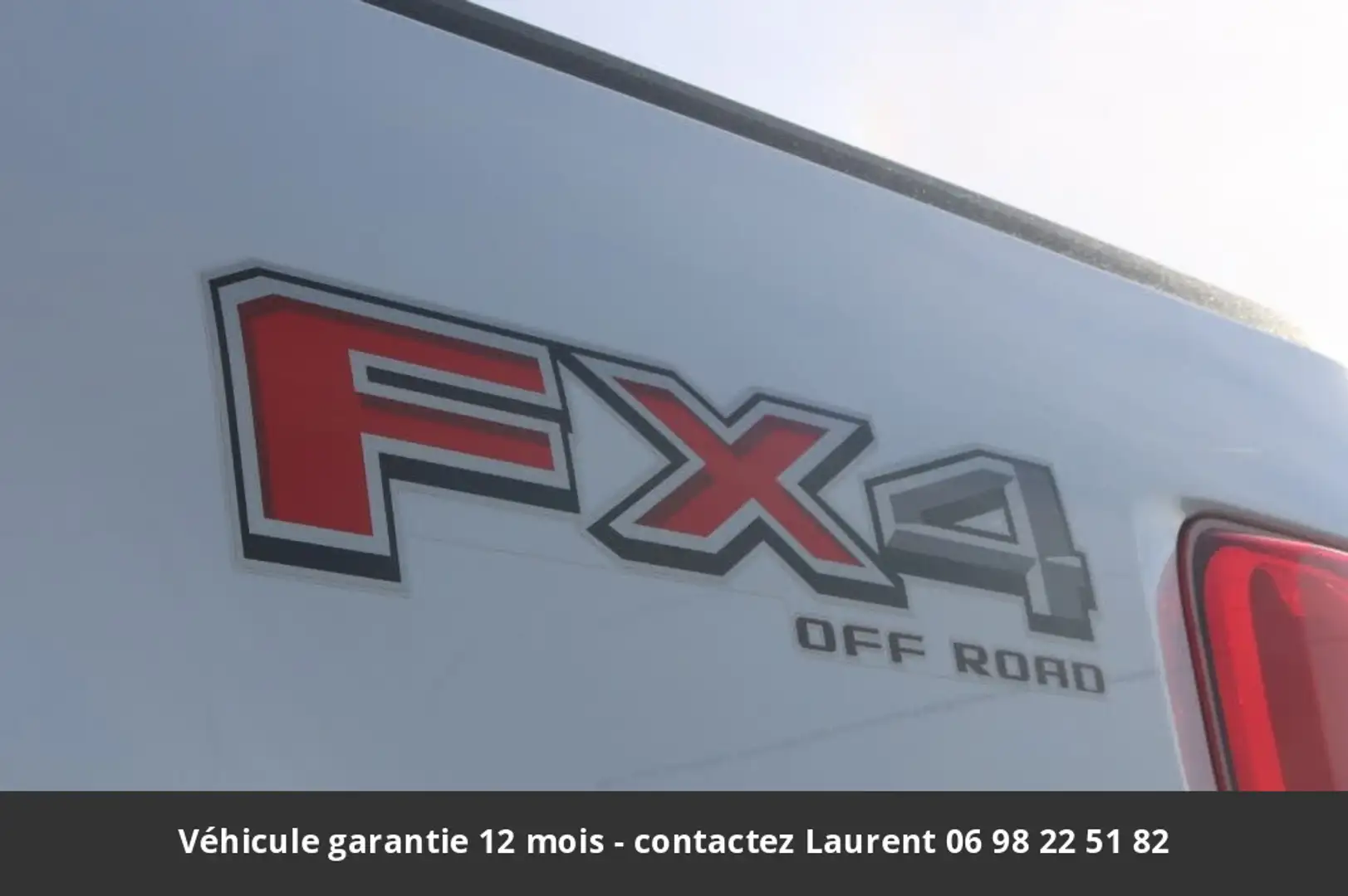Ford Lariat FX4 Ethanol SuperCrew 4x4 Tout compris hors Blanc - 2
