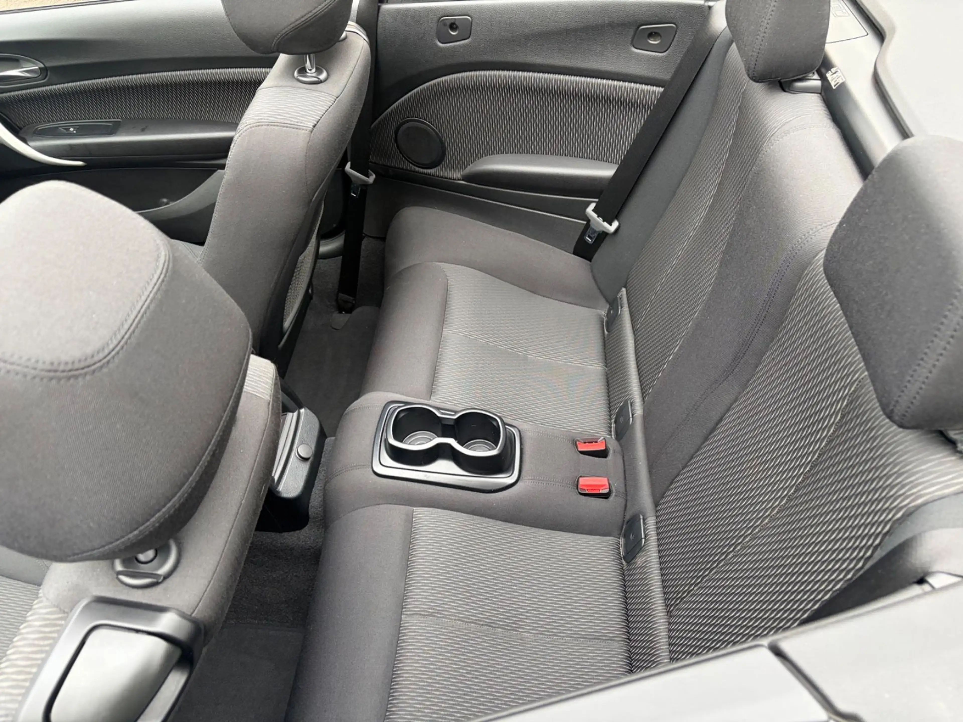 BMW 220 Cabrio Advantage Automatik — photo 13