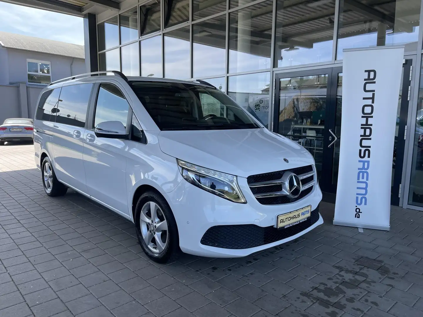 Mercedes-Benz V 300 V 300d RÜCKFAHRKAMERA, NAVI, 2. SCHIEBETÜREN Blanco - 1