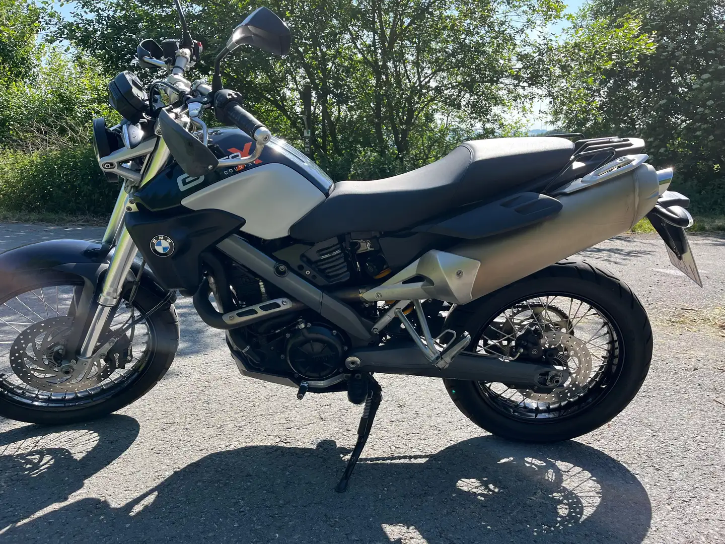 BMW G 650 Xcountry Negro - 2