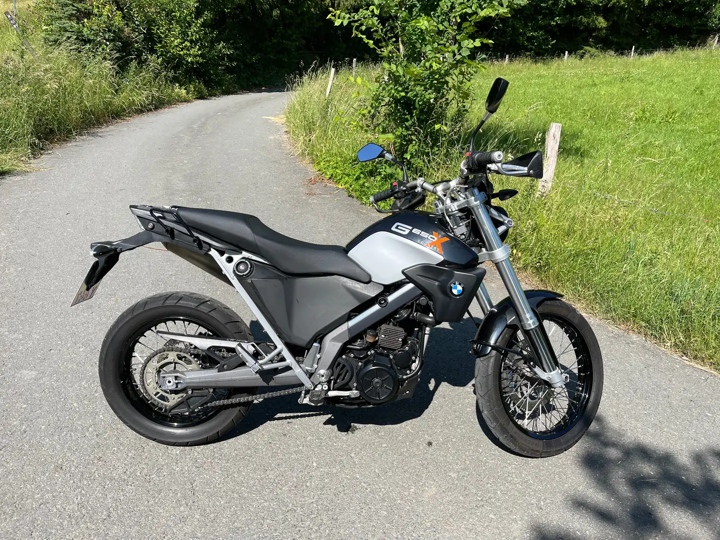 BMW G 650 Xcountry Negro - 1