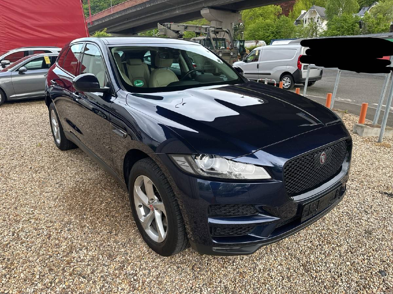 Jaguar F-Pace Prestige AWD — photo 8