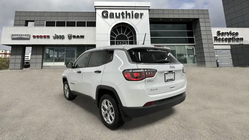 Jeep Compass 2026 photo 4