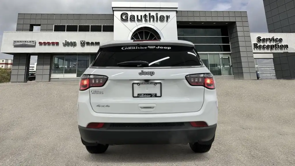 Jeep Compass 2026 photo 5