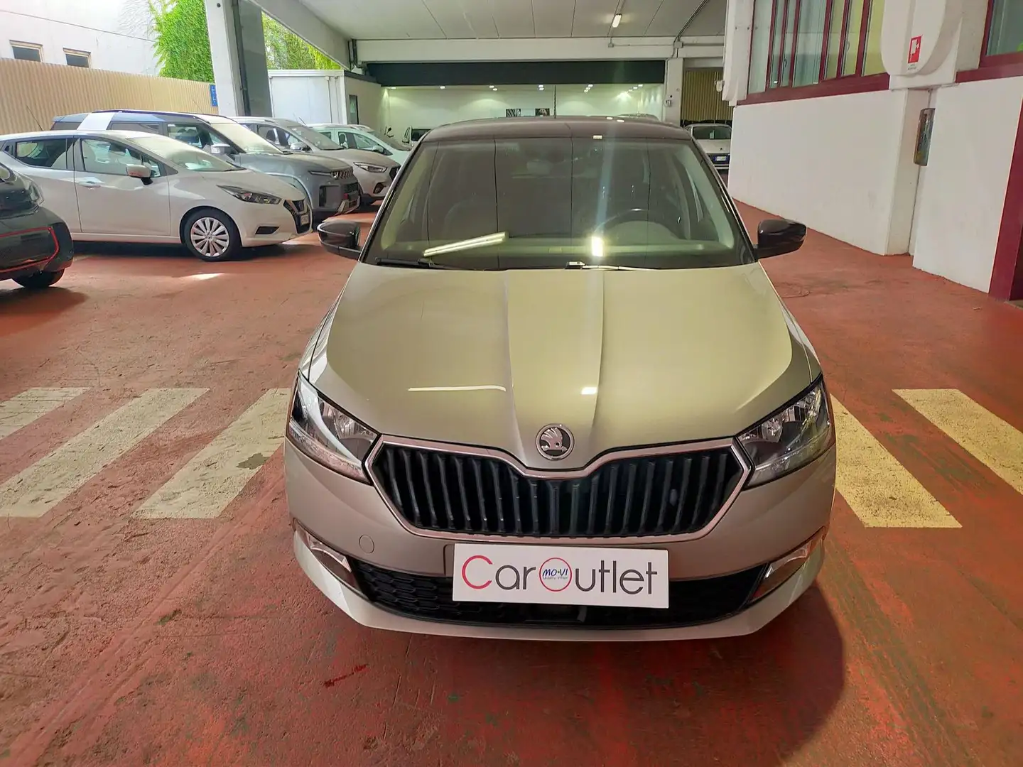 Skoda Fabia 1.0 MPI 60 CV Twin Color Nero Gris - 2