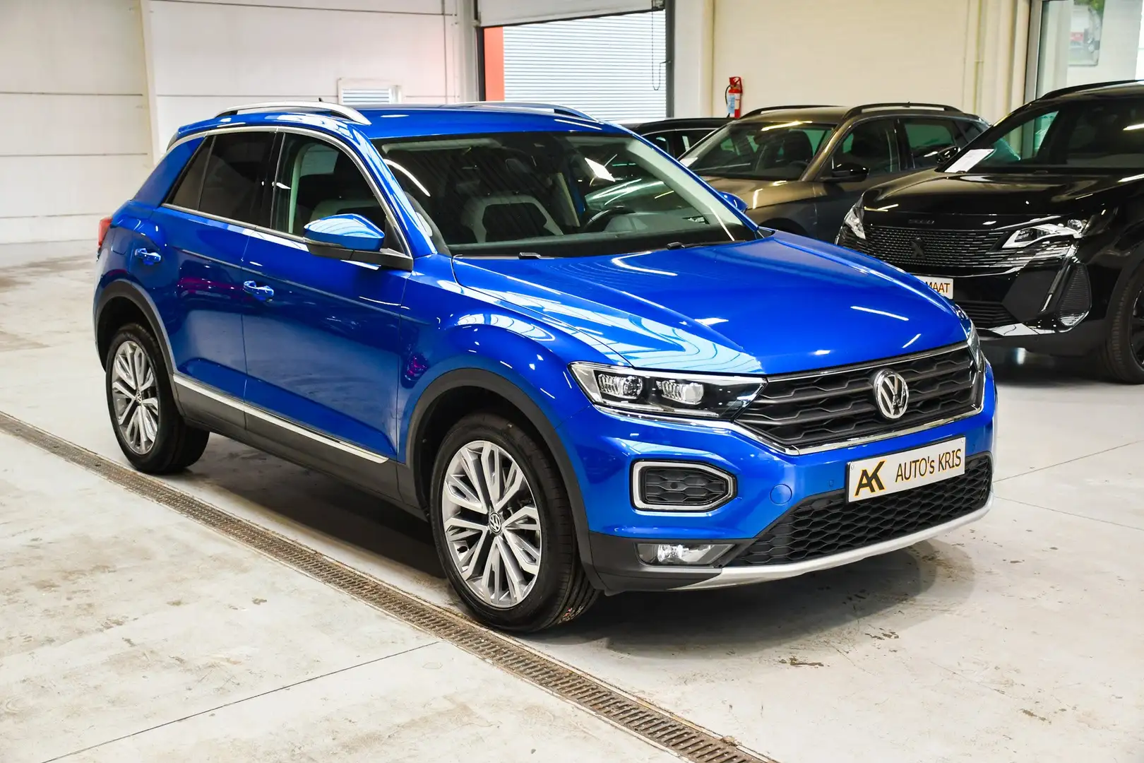 Volkswagen T-Roc 1.5 TSI ACT Style - NAVI / SMARTLINK / ACC / PDC Blauw - 2