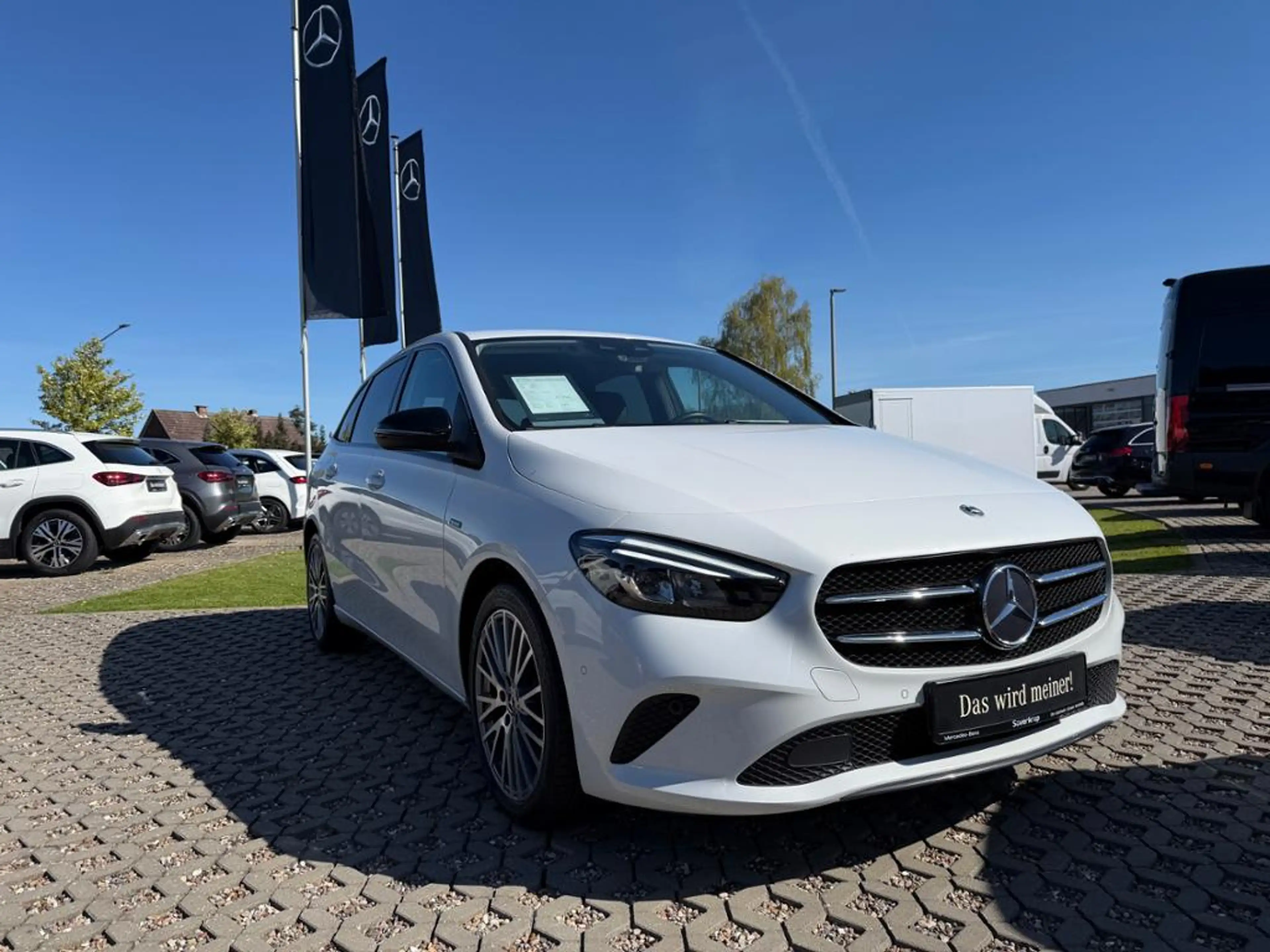 Mercedes-Benz B 250 e NIGHT PROGRESSIVE KAMERA SPUR PDC SHZ — photo 4