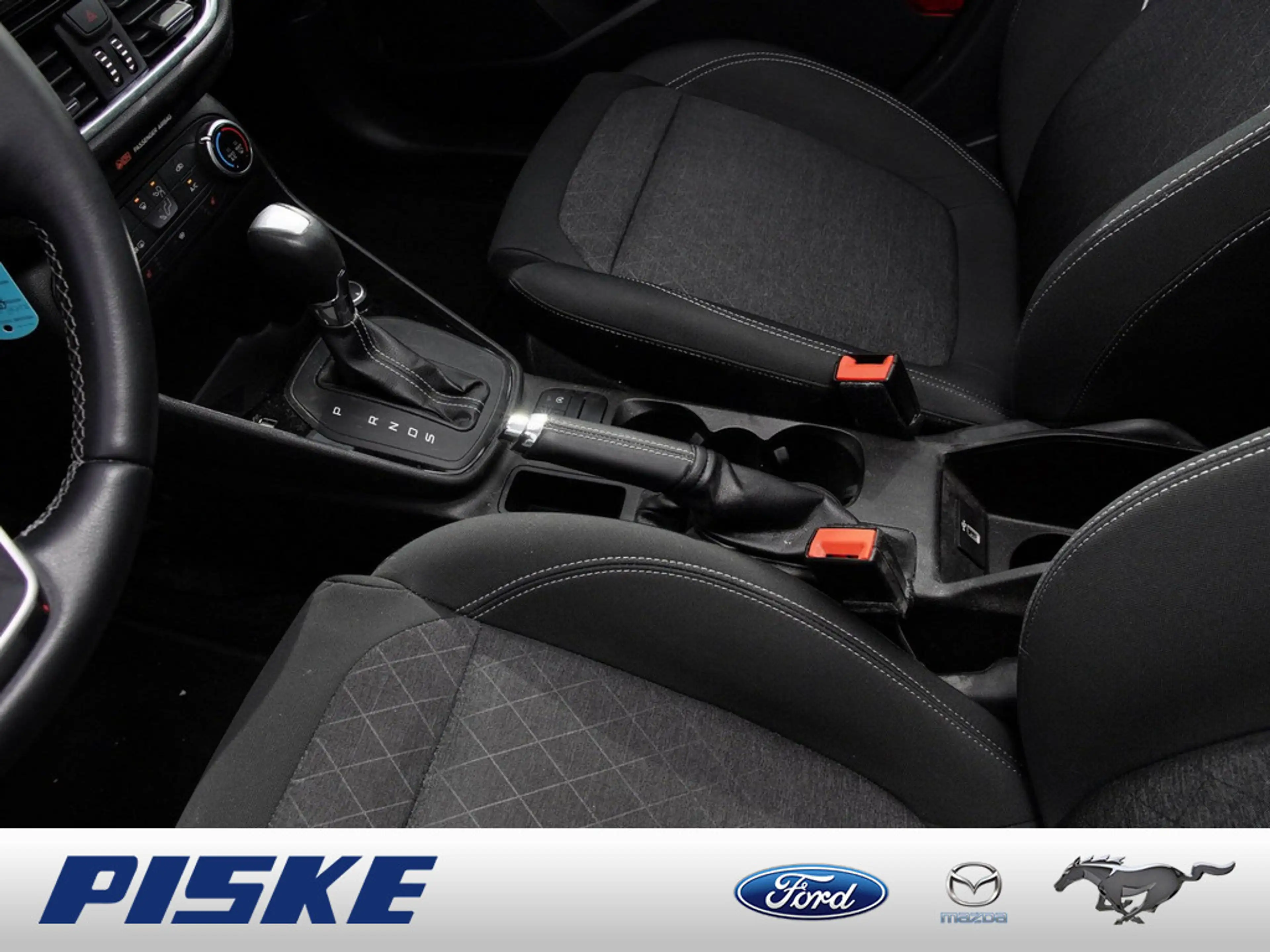 Ford Fiesta ACTIVE beh.WSS KLIMA SYNC PDC SHZ NAVI — photo 11