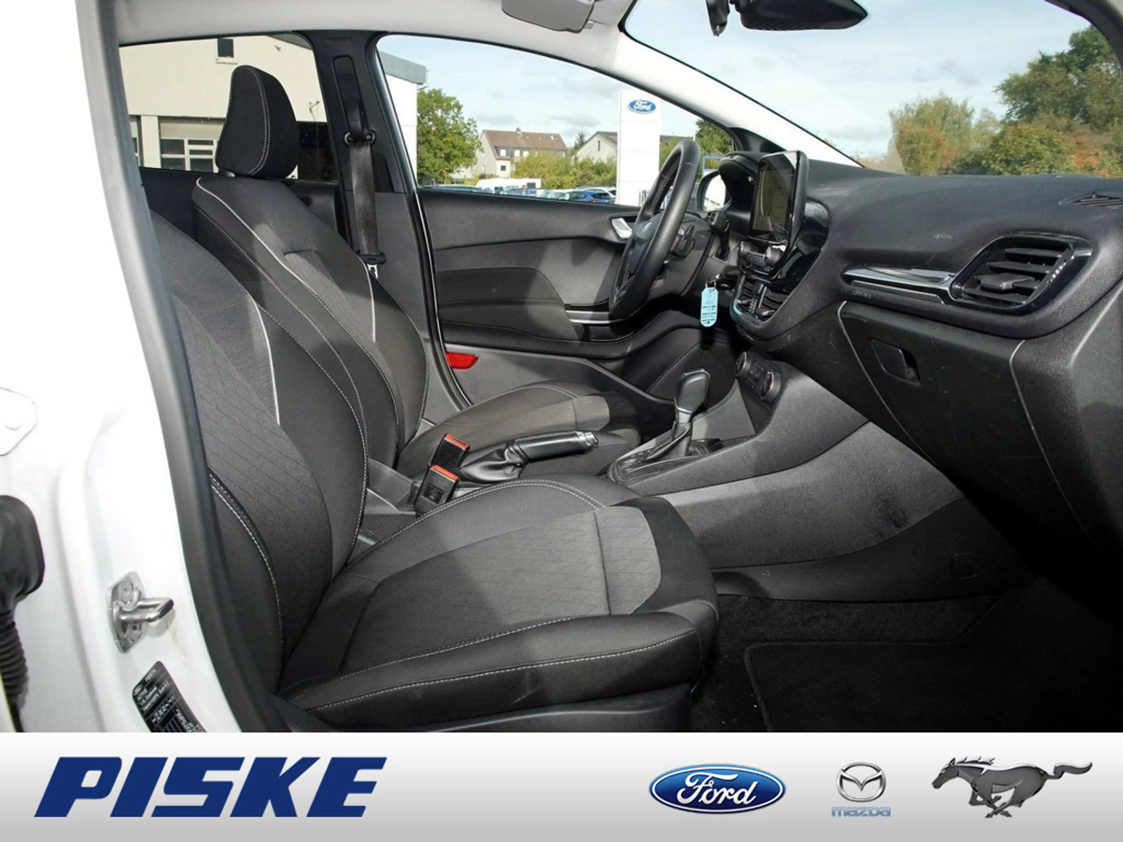 Ford Fiesta ACTIVE beh.WSS KLIMA SYNC PDC SHZ NAVI — photo 2