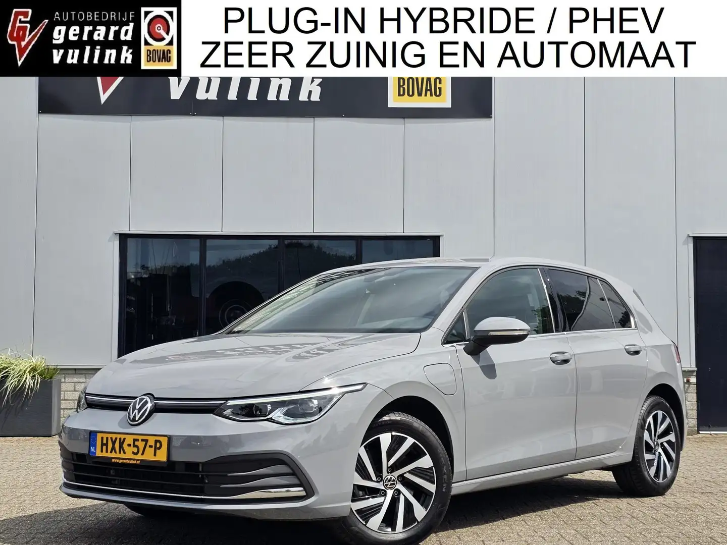 Volkswagen Golf 1.4 eHybrid Style Plug-in Hybrid CARPLAY PDC NAV Grijs - 1