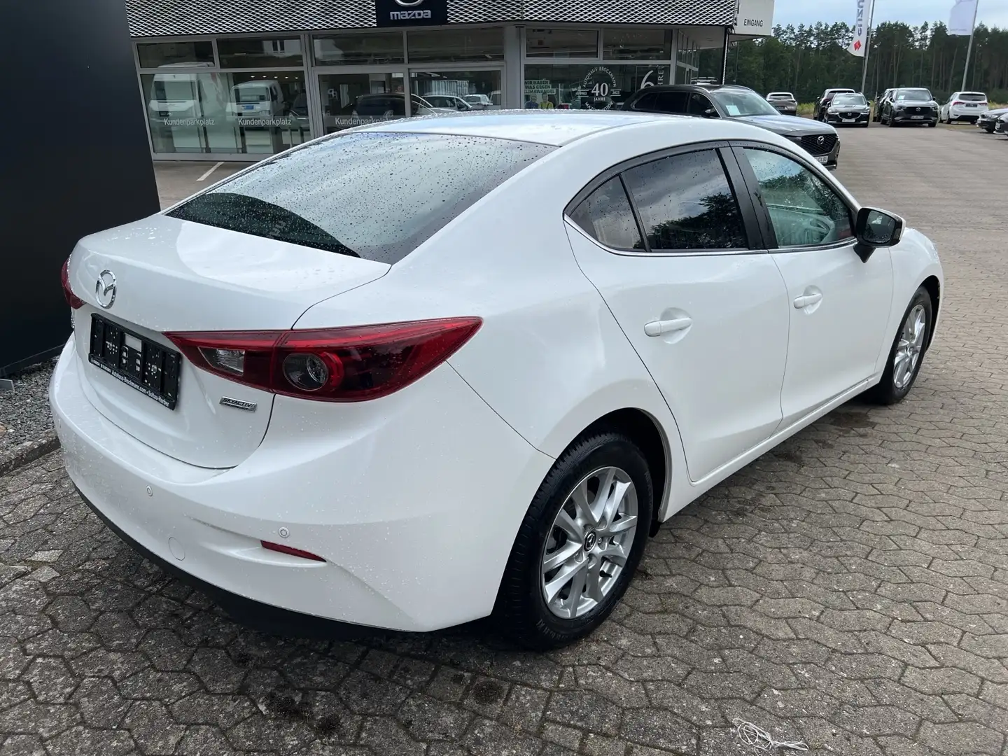 Mazda 3 SKYACTIV-G 120 6GS CENTER TOU-P LIC-P NAV Blanc - 2