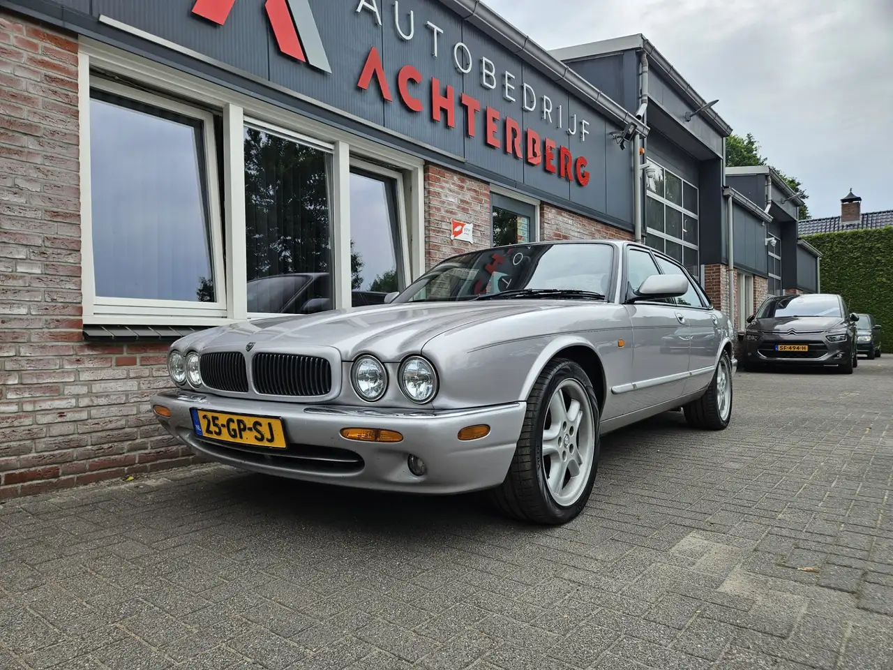 Jaguar XJ 3.2 V8 Executive Nette Auto! Airco/Clima! Leer! NA, foto 5
