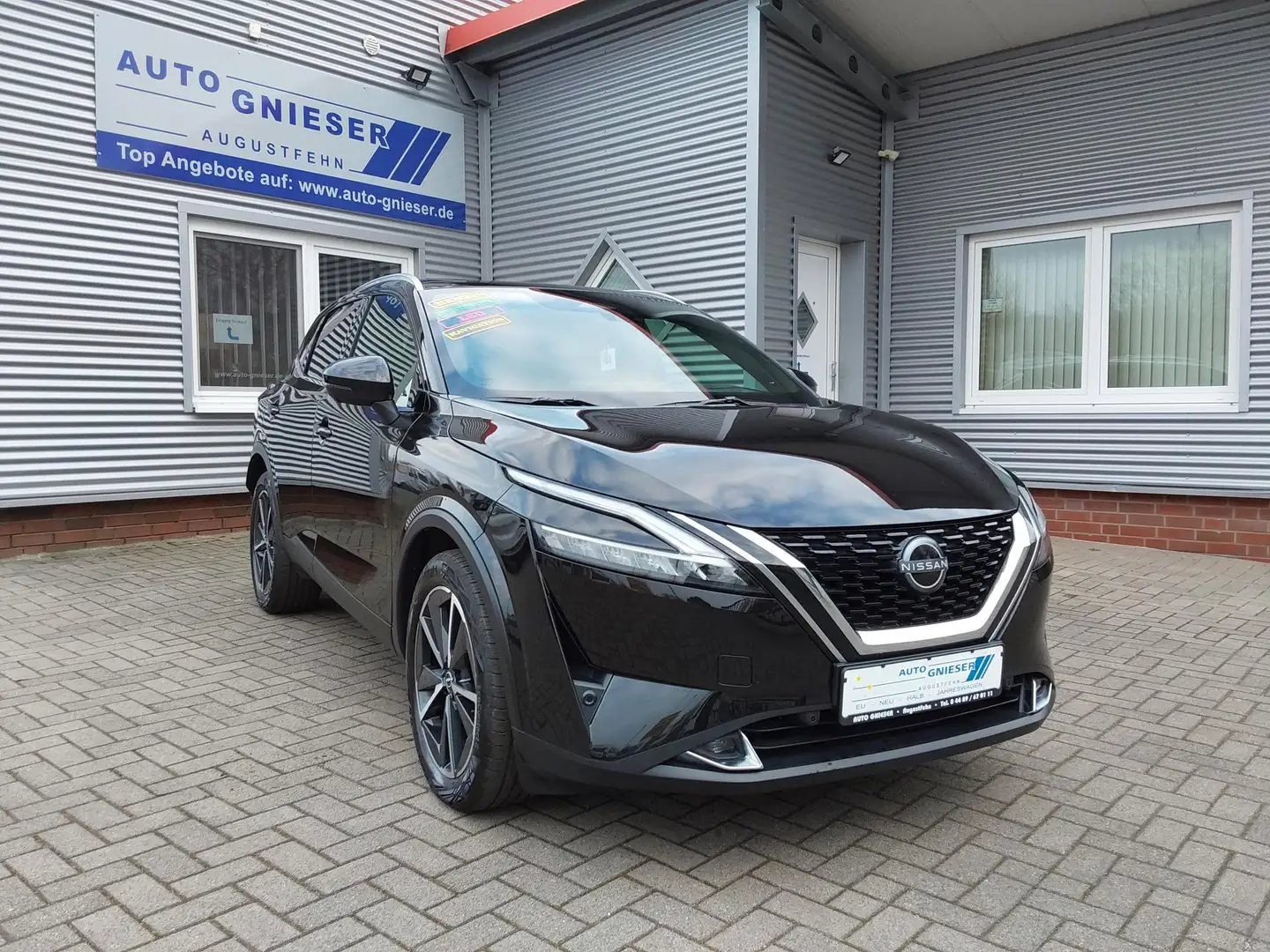 Nissan Qashqai 1.3 DIG-T Mild Hybrid Tekna+ ACC/SHZ/LED/NAV/KA... Schwarz - 1