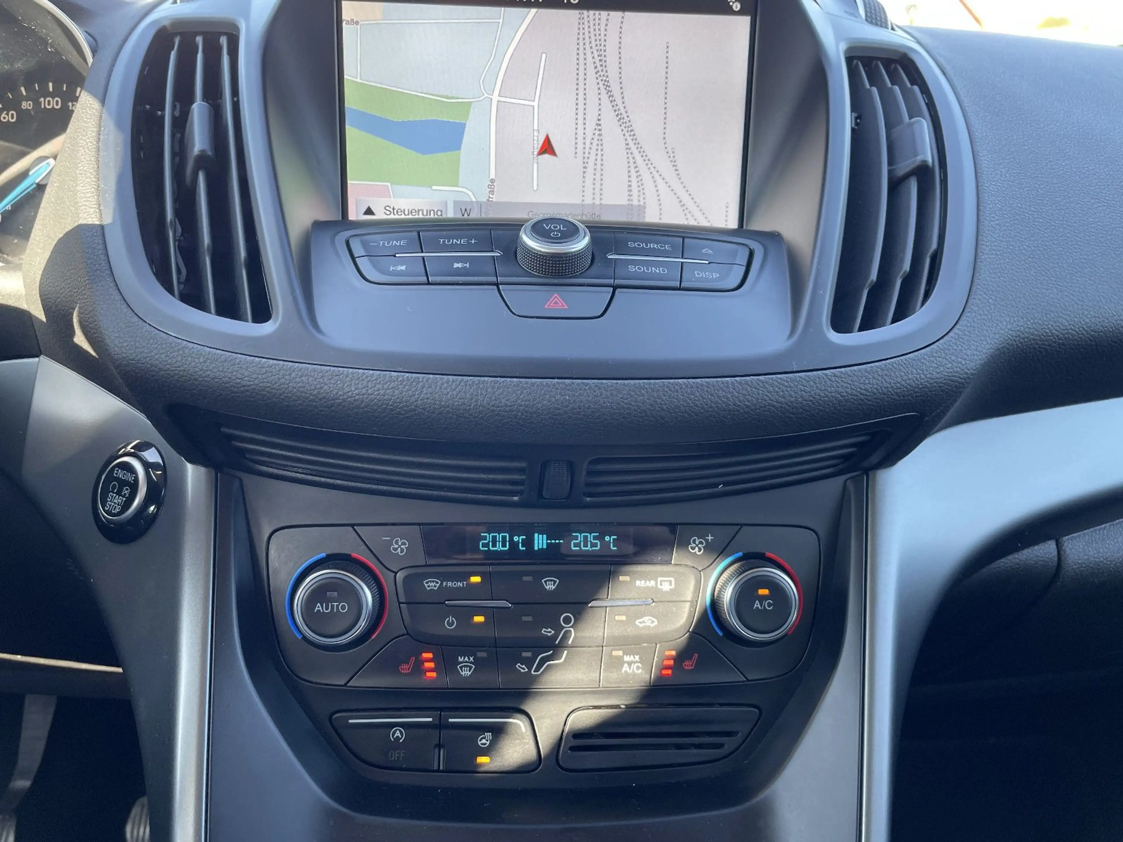 Ford Kuga Cool & Connect — photo 15