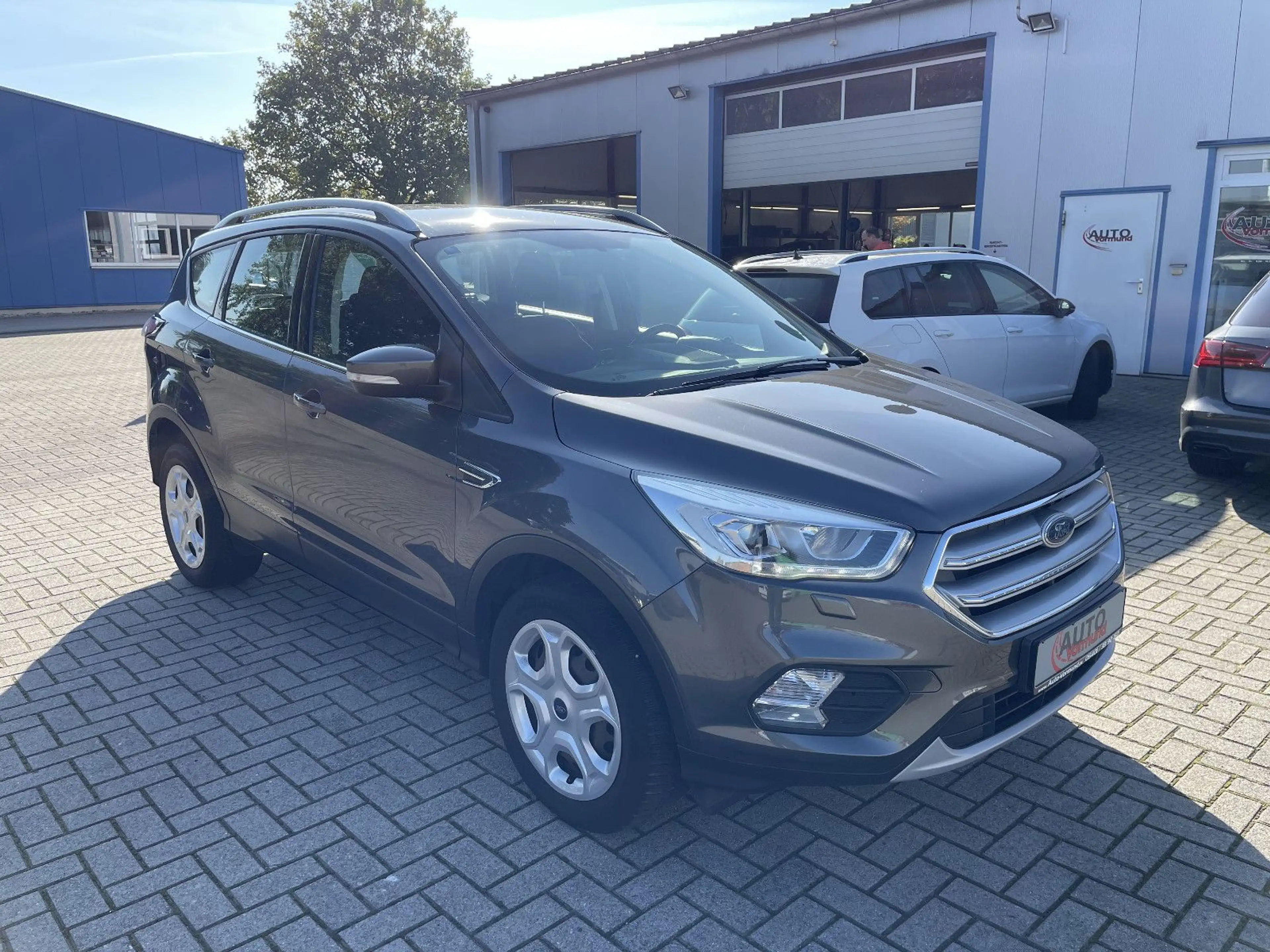 Ford Kuga Cool & Connect — photo 2