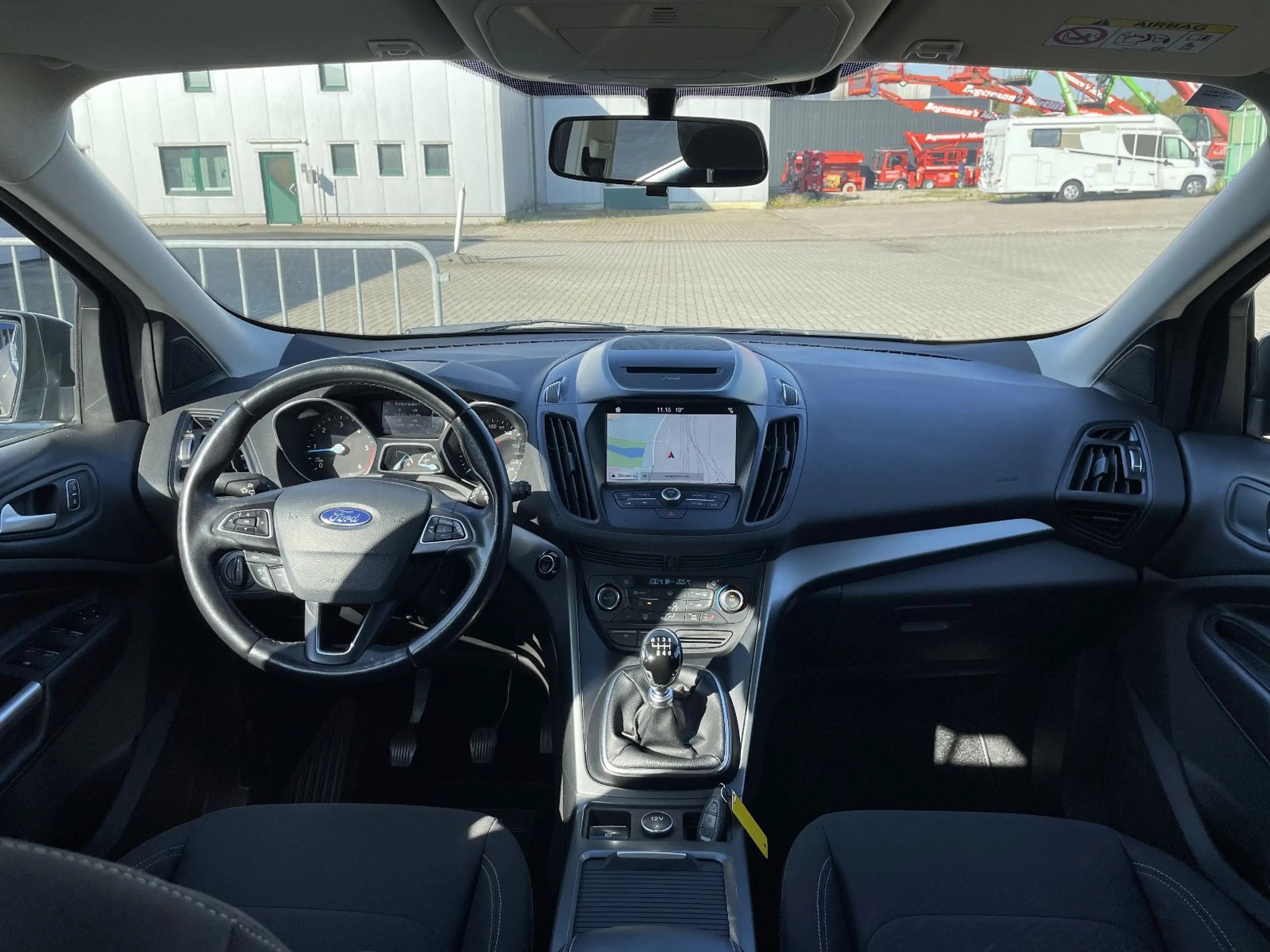 Ford Kuga Cool & Connect — photo 11