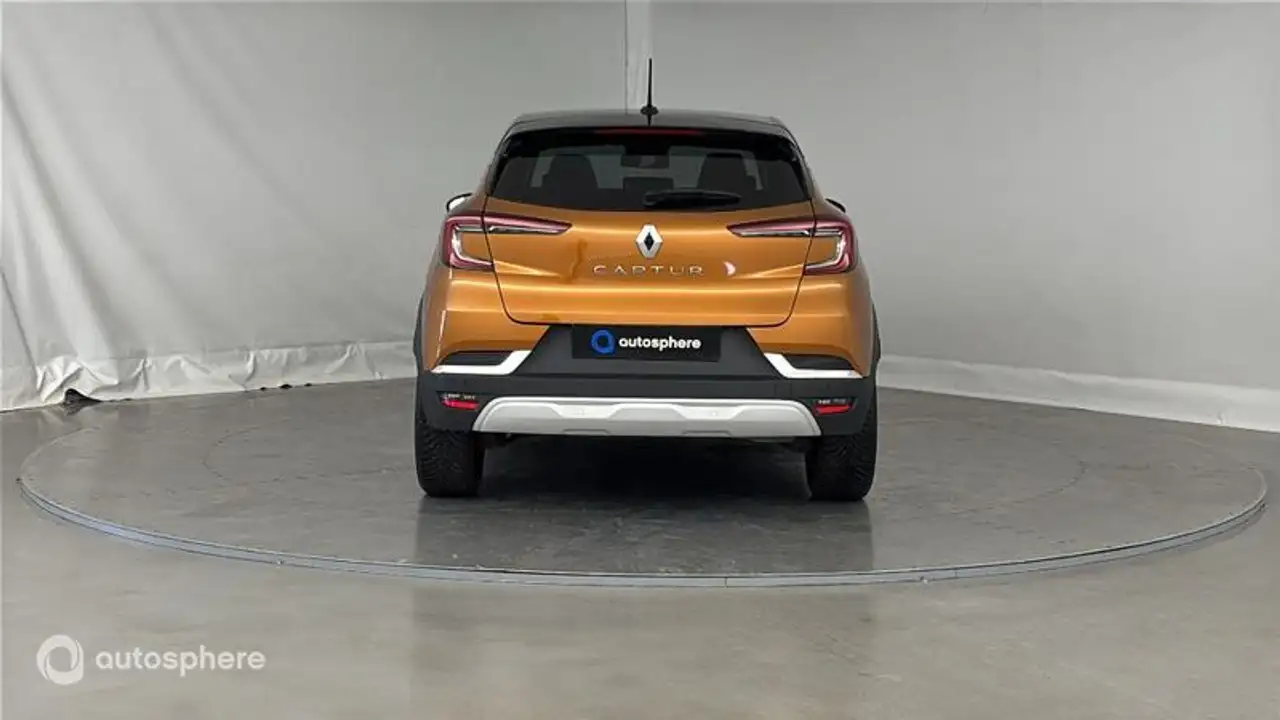 Renault Captur — photo 6