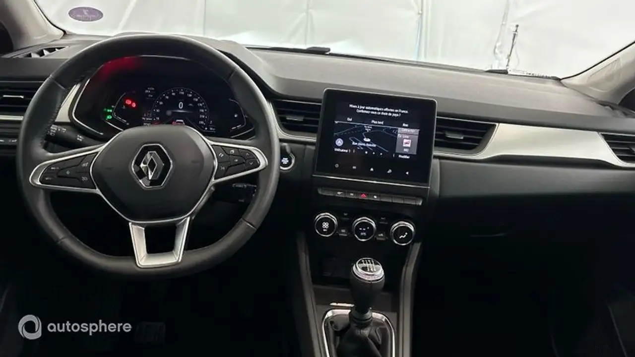 Renault Captur — photo 11