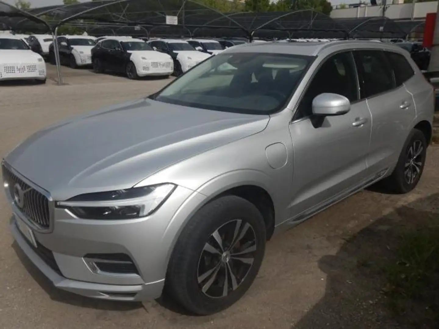 Volvo XC60 2.0 t6 phev Inscription Expression awd aut GE649SX Argento - 2