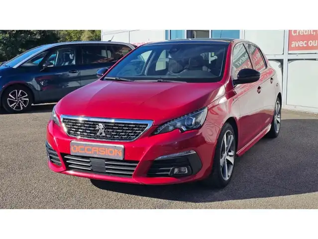 Peugeot 308 view 2