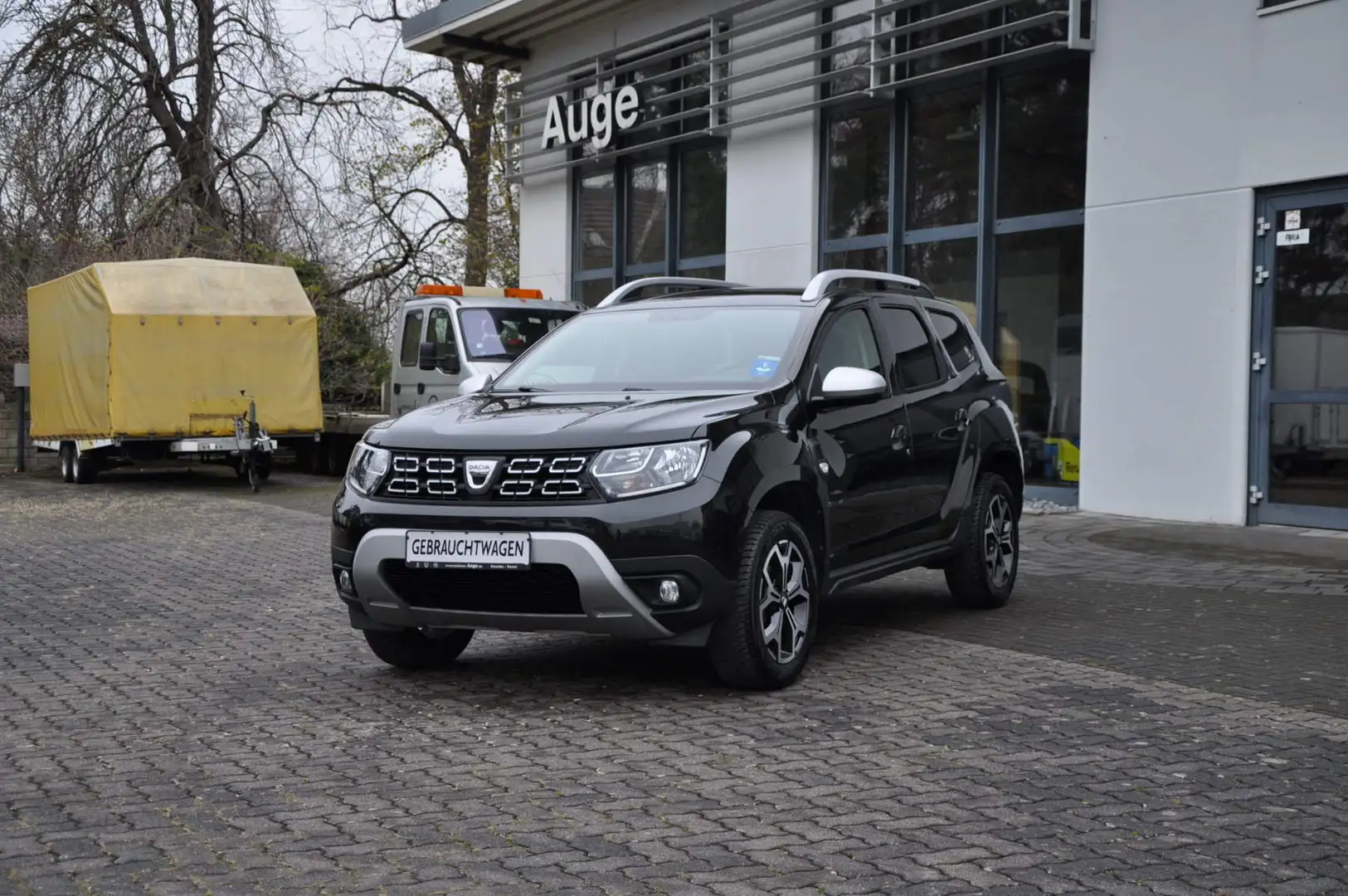Dacia Duster Prestige TCe130*Sitzheizung*AHK*Tempomat* Schwarz - 1