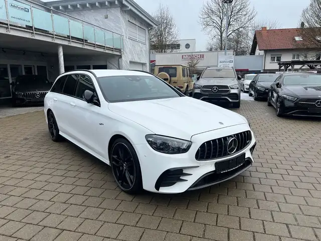 Mercedes-Benz E 53 AMG T 4Matic+*MBUX*Multibe*360°*Distr.*Burm