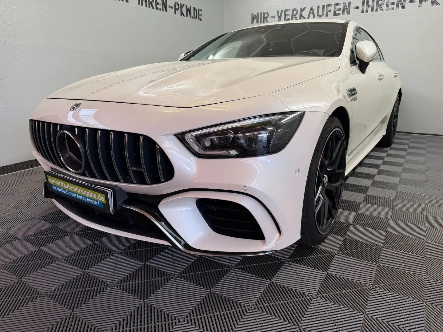 Mercedes-Benz AMG GT 63 4Matic+ AHK °MÄNGEL - LESEN° Wit - 1