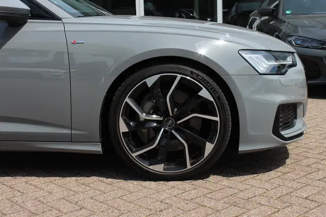 Audi A6 view 15