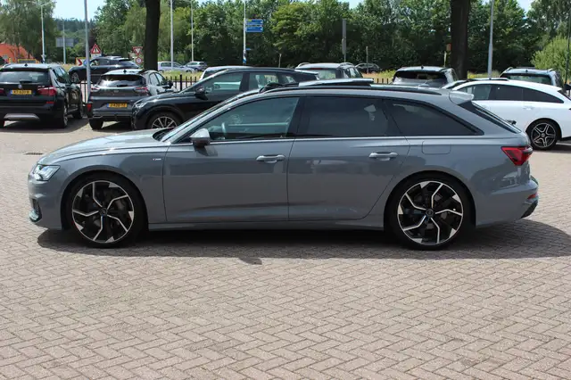 Audi A6 view 8