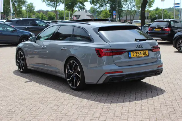 Audi A6 view 4