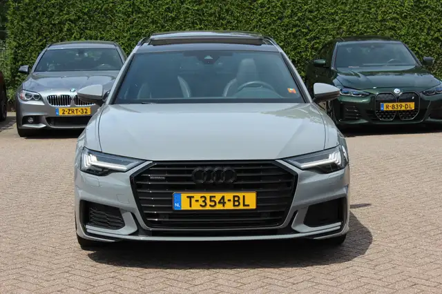 Audi A6 view 9