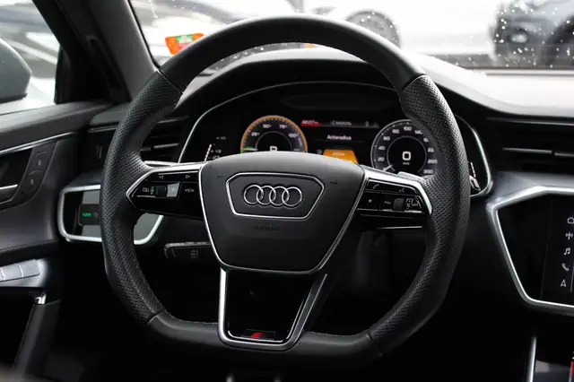 Audi A6 view 18