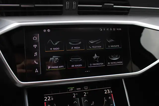Audi A6 view 22