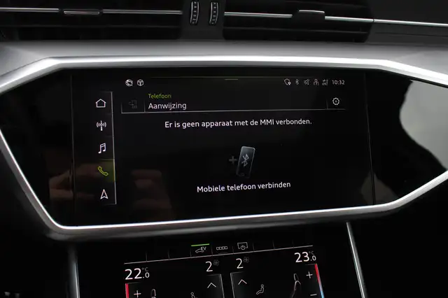 Audi A6 view 27
