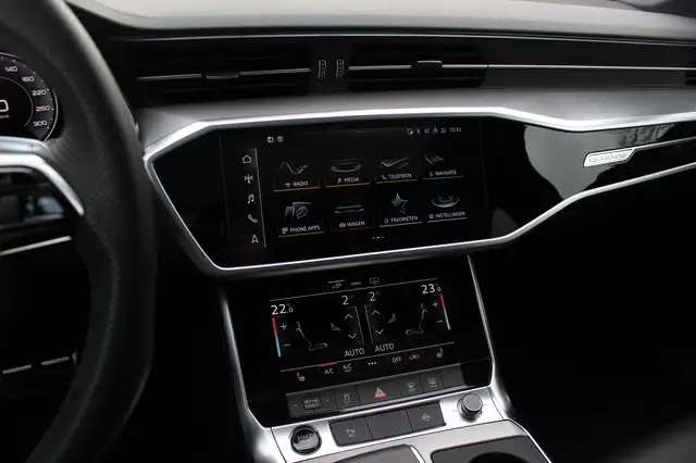 Audi A6 view 20