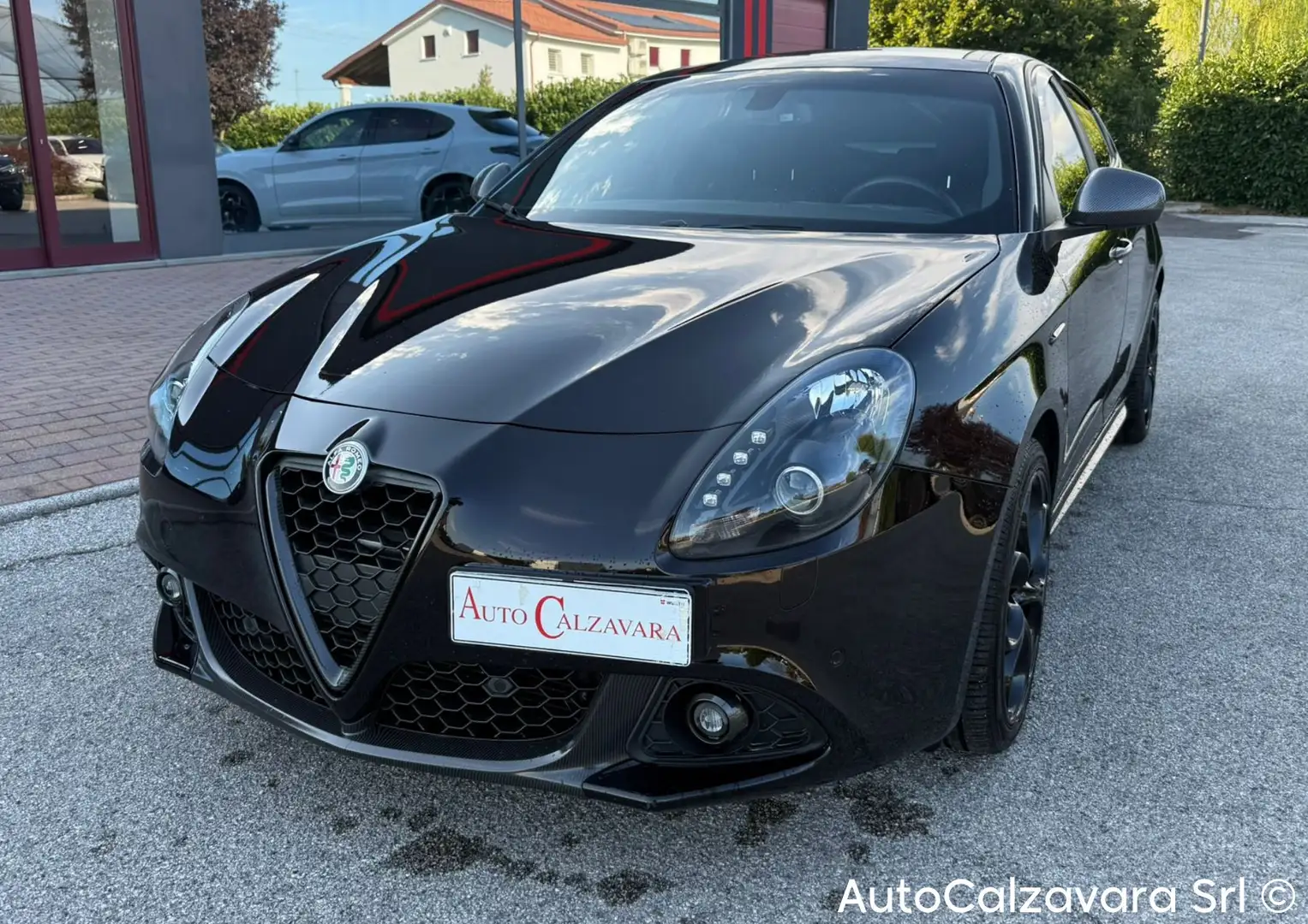Alfa Romeo Giulietta 1.6 JTDm TCT 120 CV / FP190PP Nero - 1