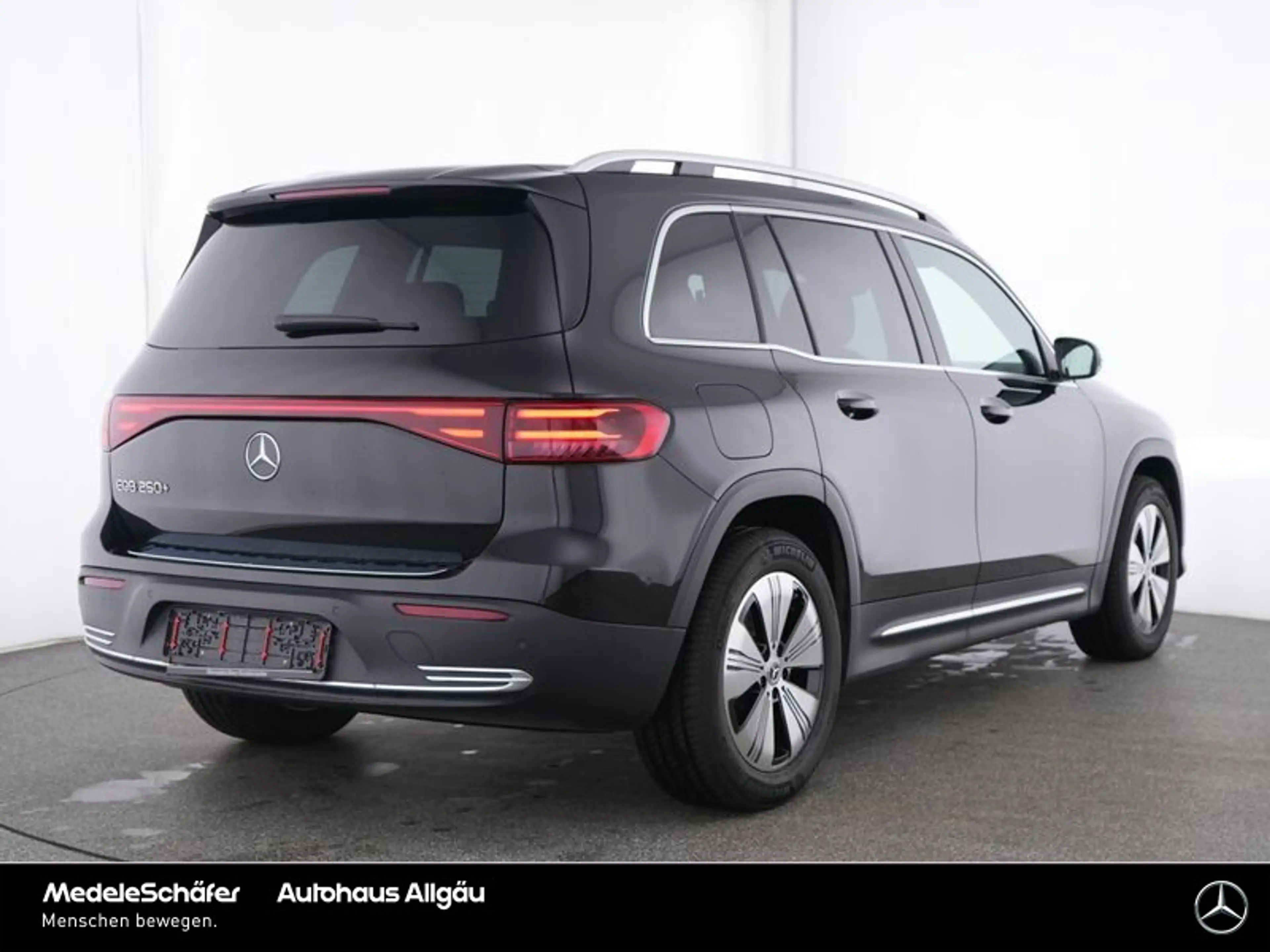 Mercedes-Benz EQB 250 EQB 250+ Progressive Avvanced Vorr.-Distronic LED — photo 2