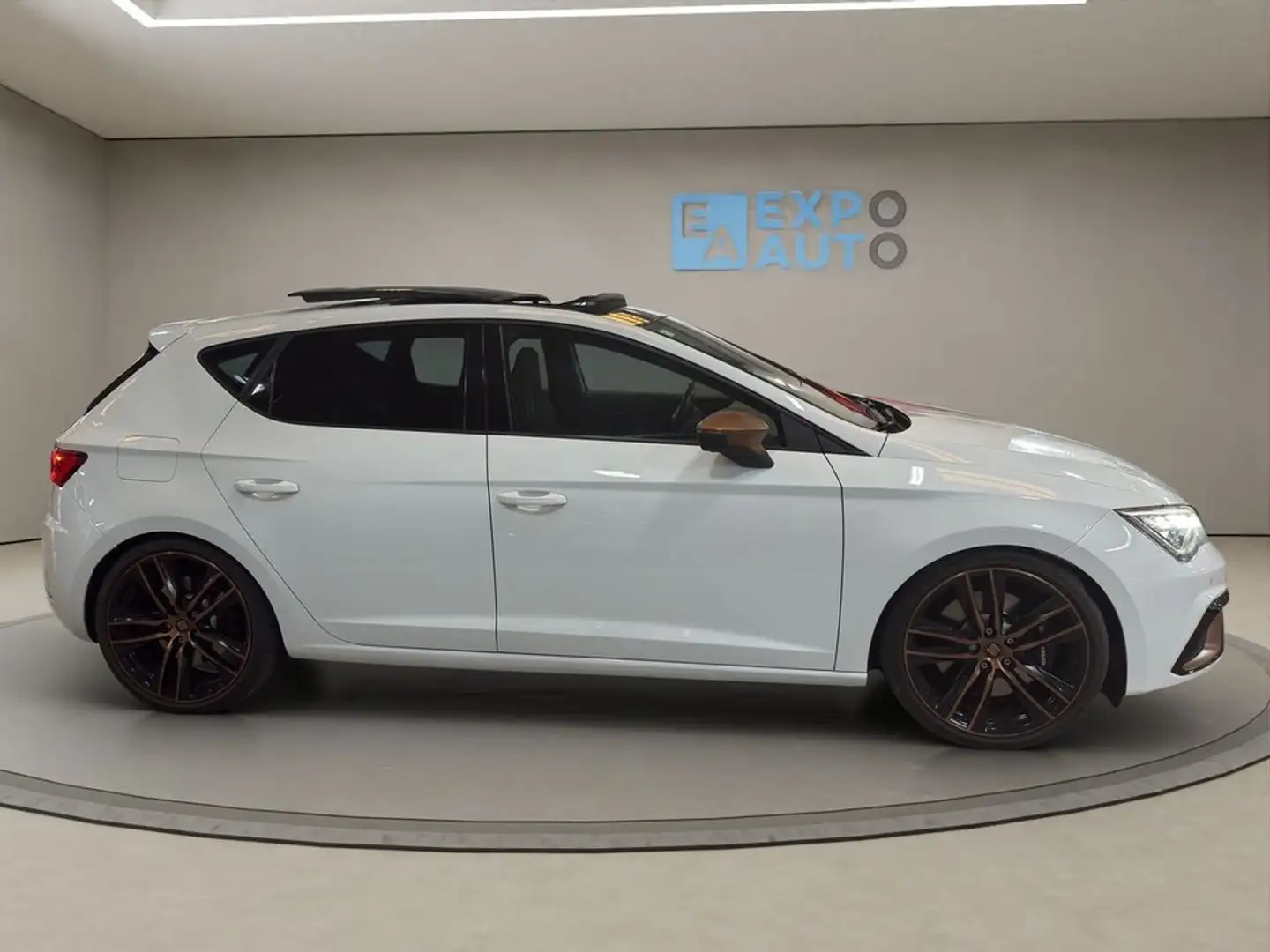 SEAT Leon 2.0 TSI 213kW (290CV) DSG-7 St&Sp Cupra Bianco - 2